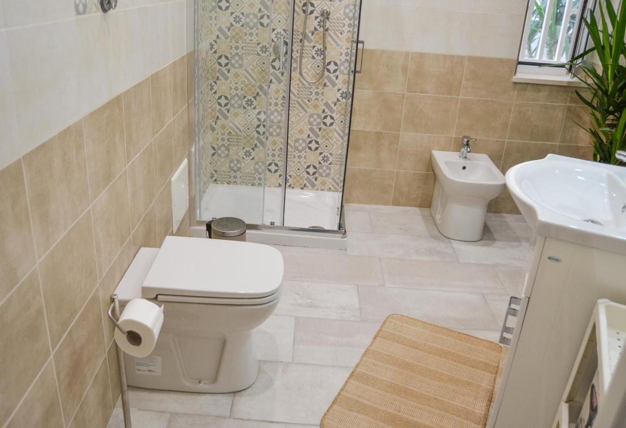 Manfredi Apartments Torre Annunziata Ngoại thất bức ảnh