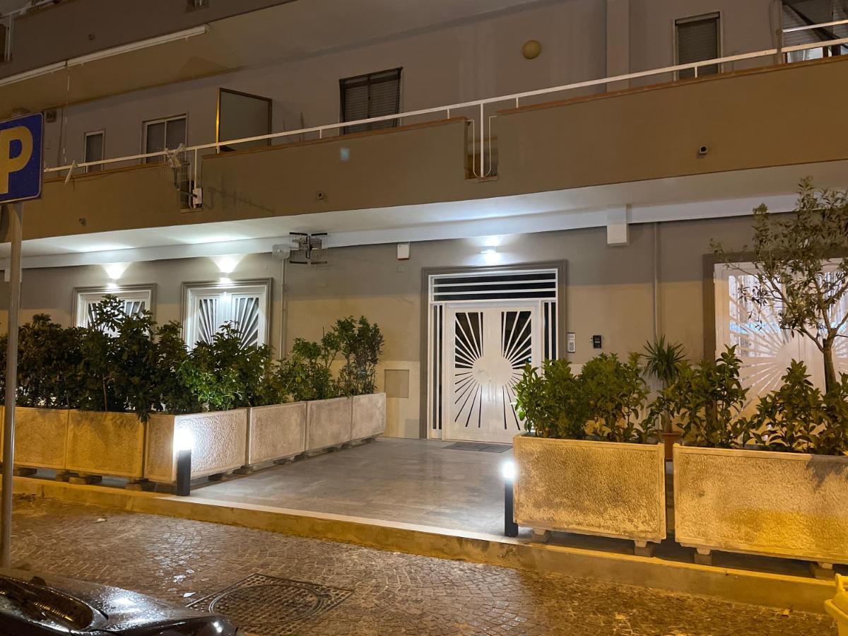 Manfredi Apartments Torre Annunziata Ngoại thất bức ảnh